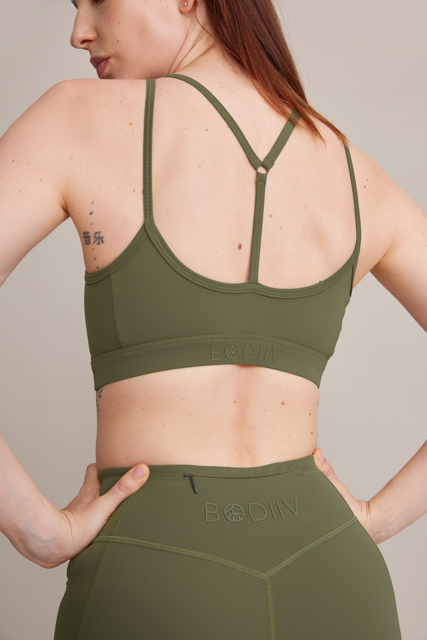 Curvy Comfort V Neck Sports Bra - BODIIV