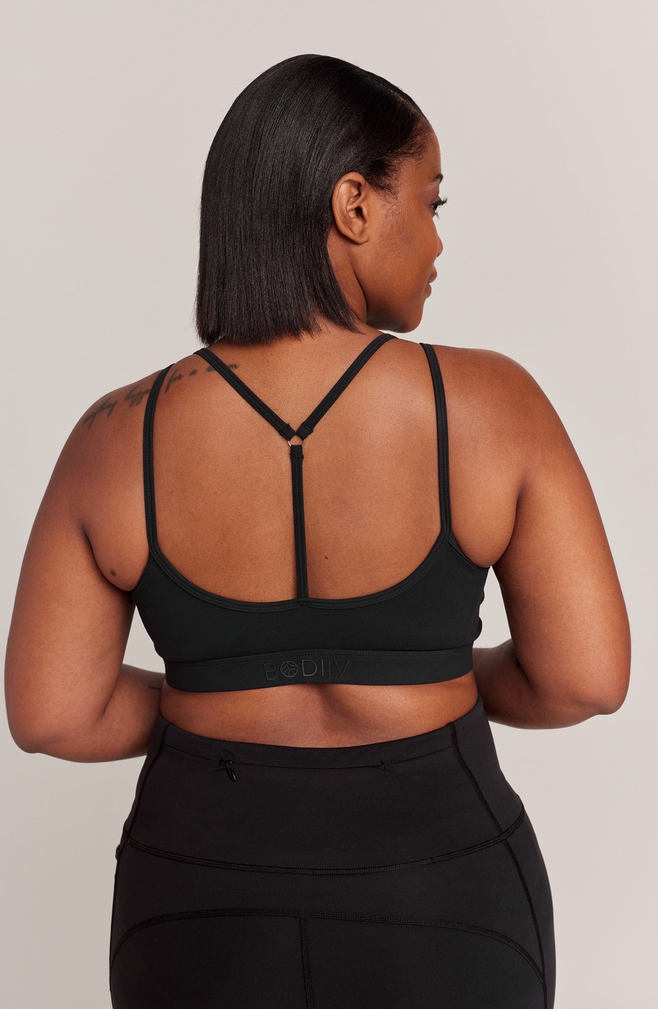 Curvy Comfort V Neck Sports Bra - BODIIV