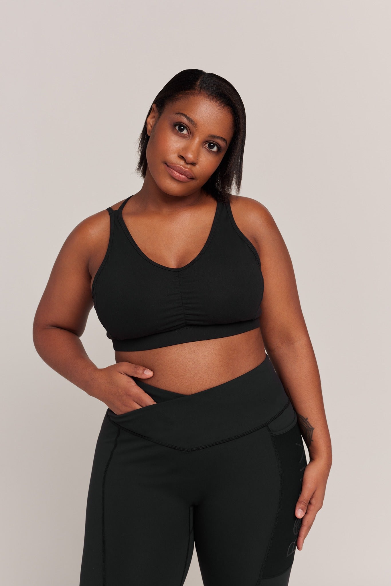 Curvy Comfort V Neck Sports Bra - BODIIV
