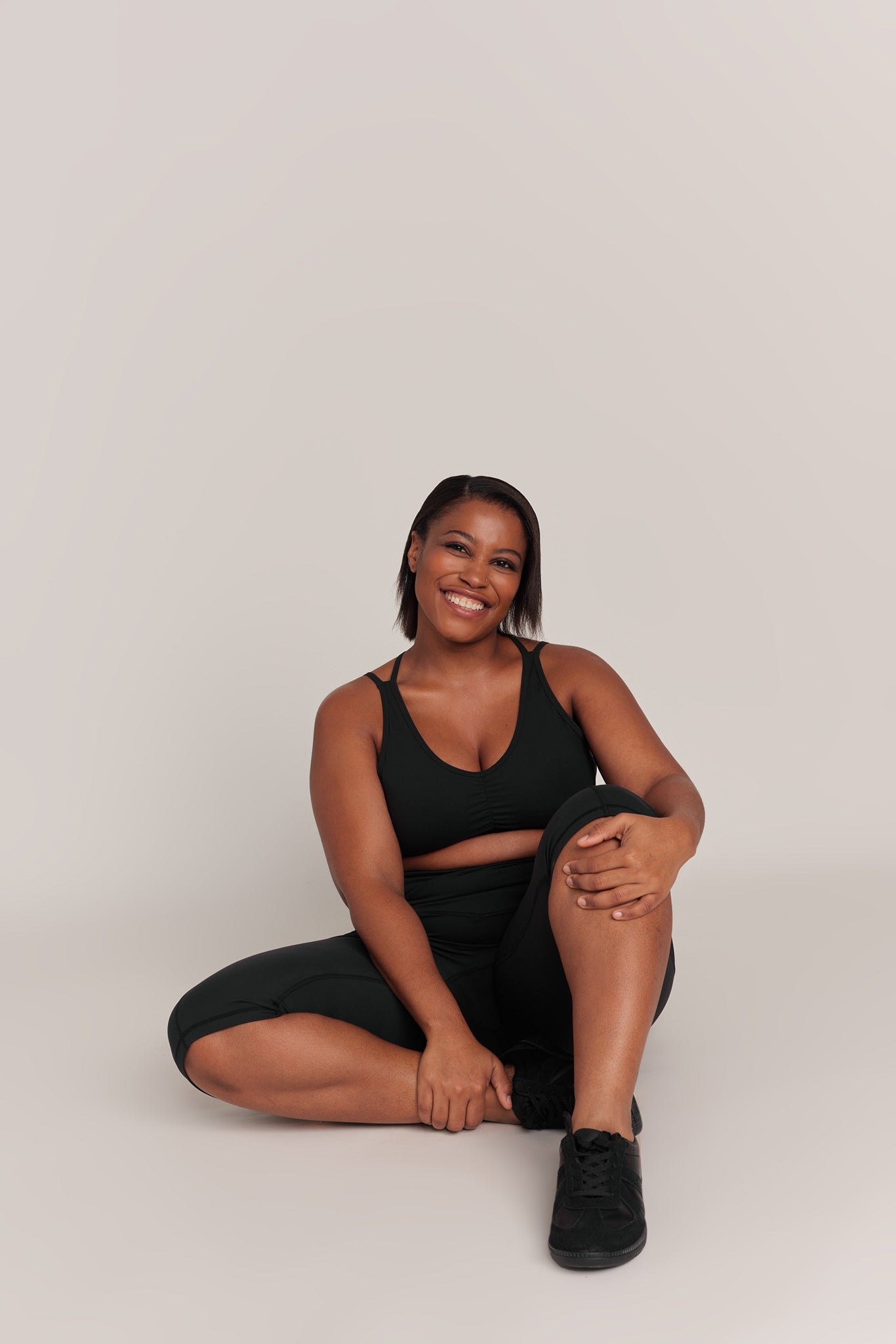 Curvy Comfort V Waistband Capri Legging - BODIIV