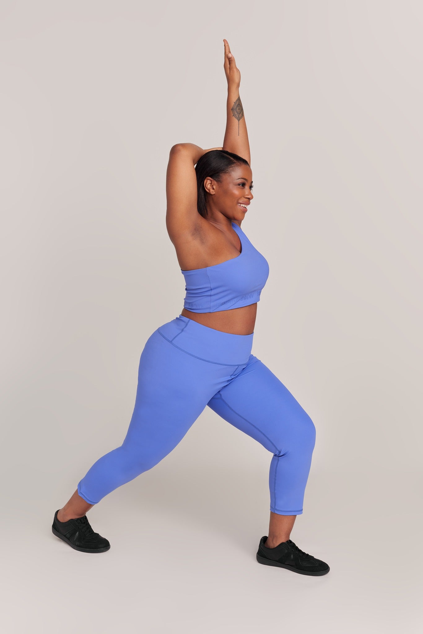 Soft Motion Mid-Rise 7/8 Legging - BODIIV