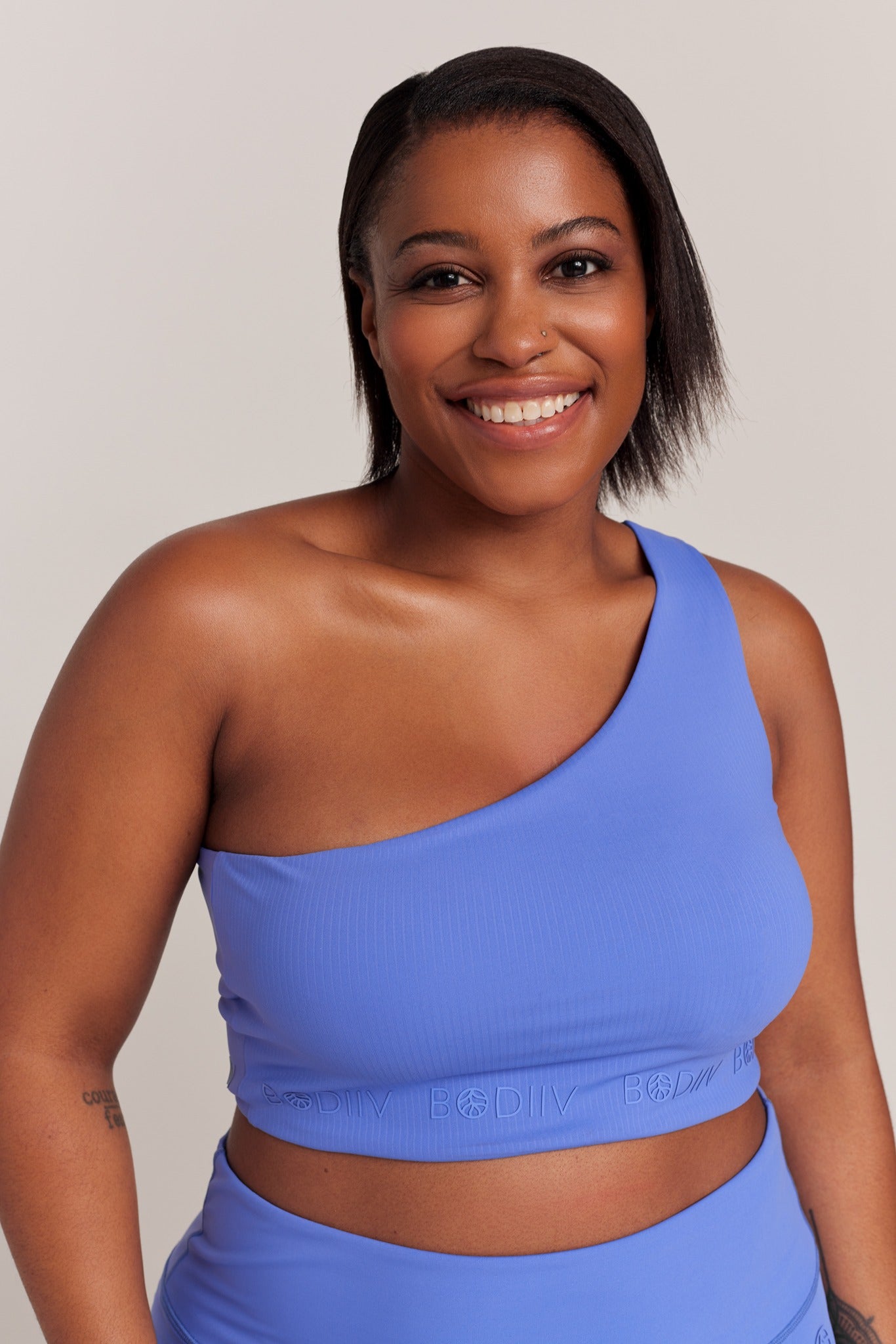 Soft Motion One Shoulder Sports Bra - BODIIV