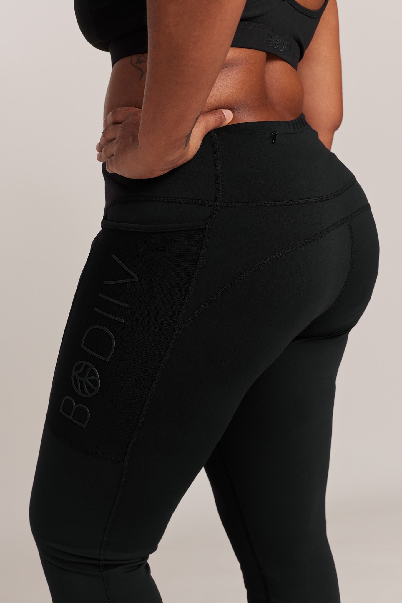 Curvy Comfort V Waistband 7/8 Legging - BODIIV 